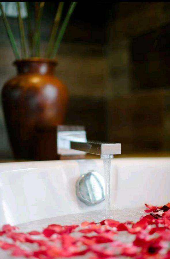 The Darling Ocean View Villa Uluwatu  Exterior photo